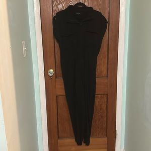 Black long pants jumper suit
